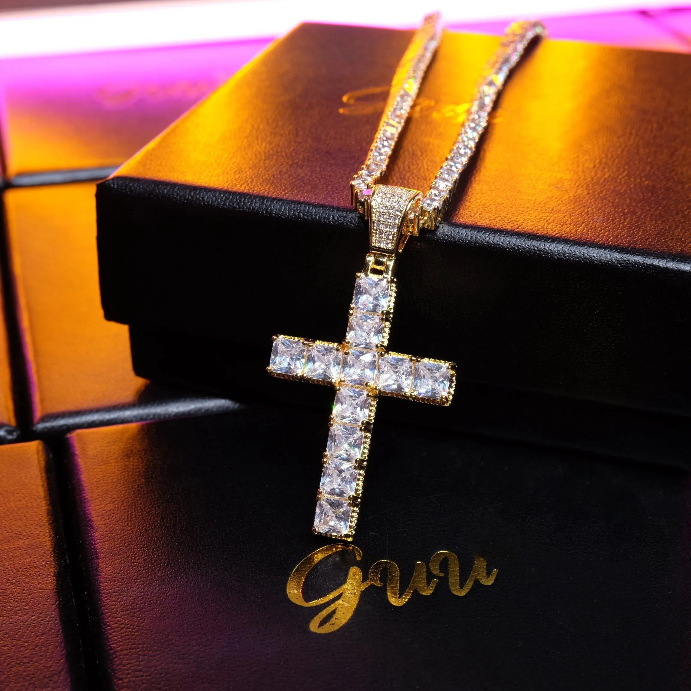 18k Gold-Plated CZ BlingBling Cross Hip Hop Pendant (With Chain)