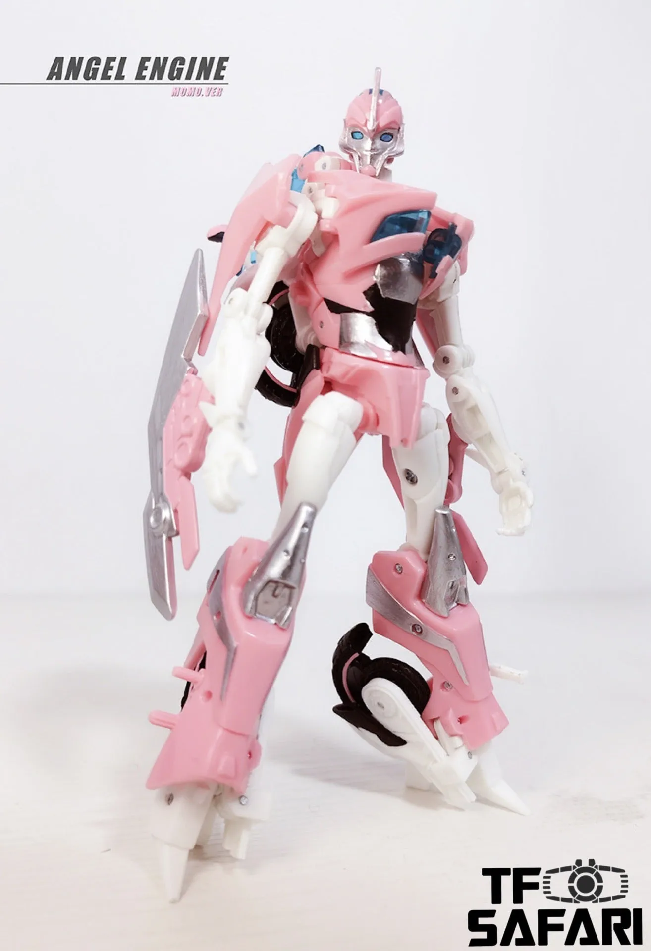 APC Toys APC-005P APC005P Angel Engine ( 1:1 TFP Arcee Deluxe Class ) Momo Ver. Pink Version 15cm / 6"