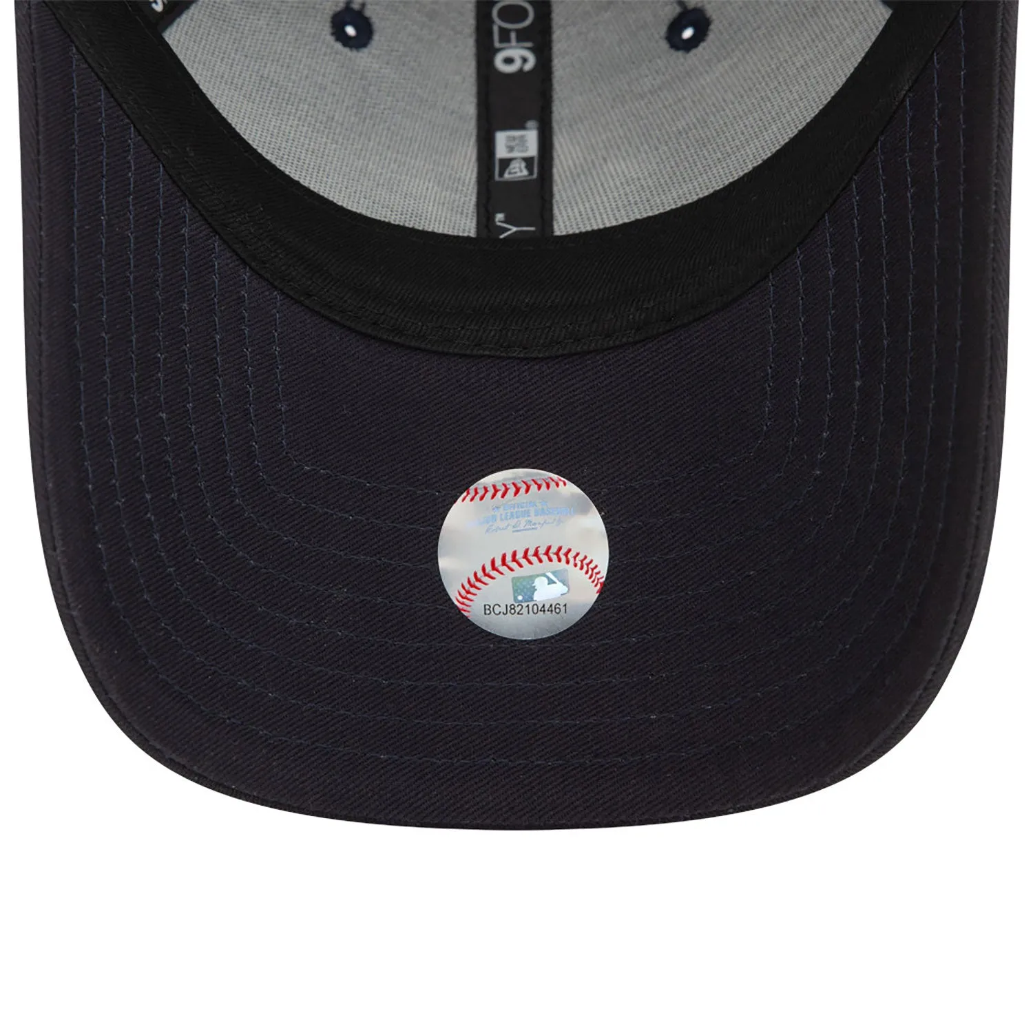 NEW ERA New York Yankees MLB Side Patch Navy 9FORTY Adjustable Cap