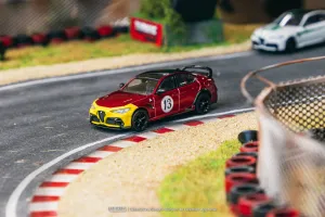 Tarmac Works 1/64 Alfa Romeo Giulia GTAm Red/Yellow - GLOBAL64